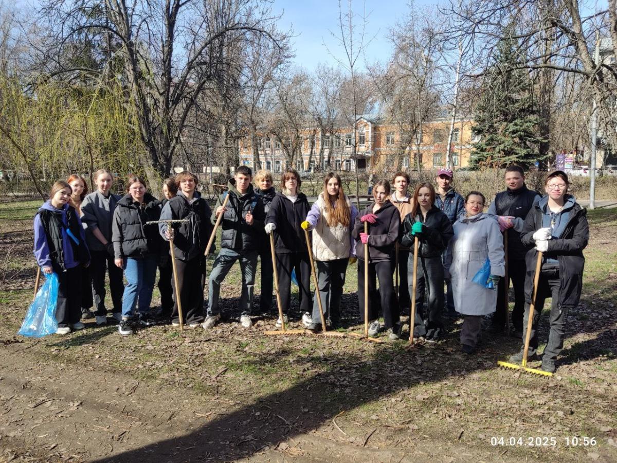 УЧАСТИЕ В ГОРОДСКОМ СУББОТНИКЕ Фото 7