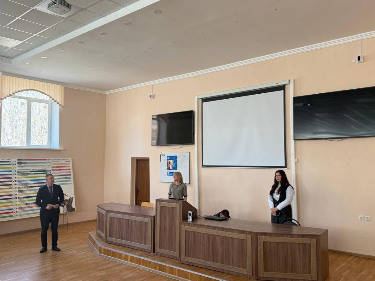 В университете состоялась Ярмарка вакансий для будущих ветеринаров Фото 12