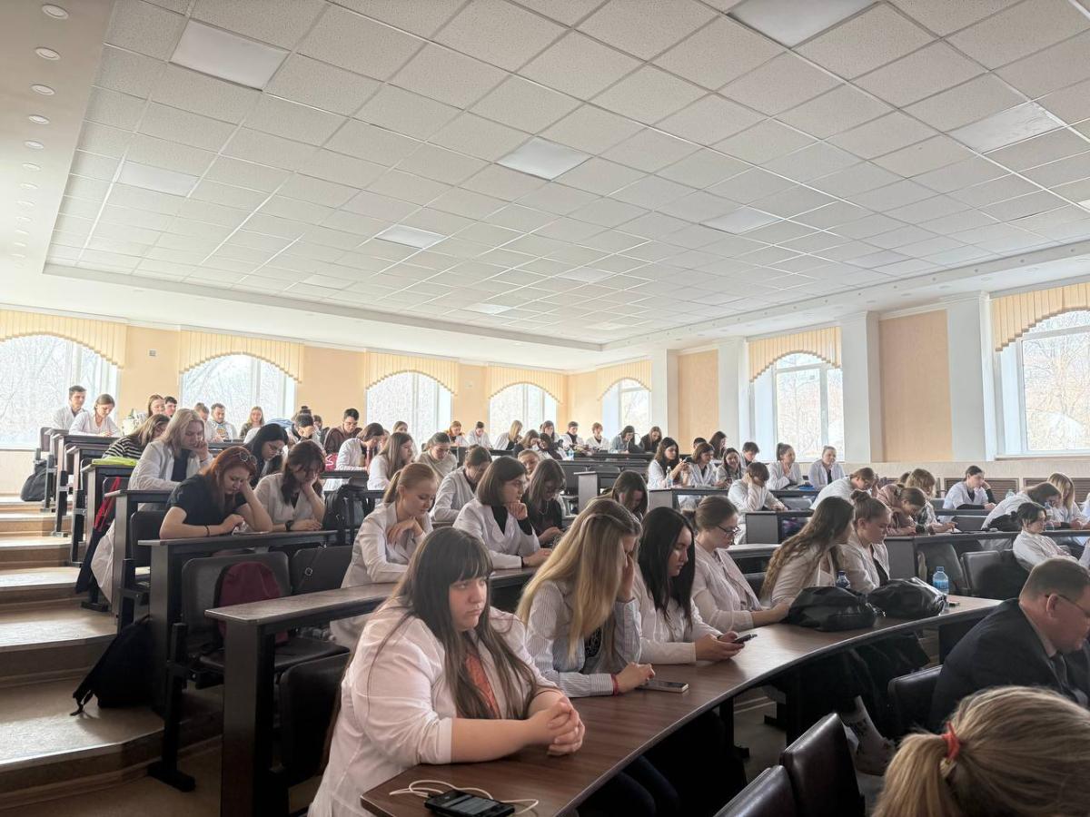 В университете состоялась Ярмарка вакансий для будущих ветеринаров Фото 8