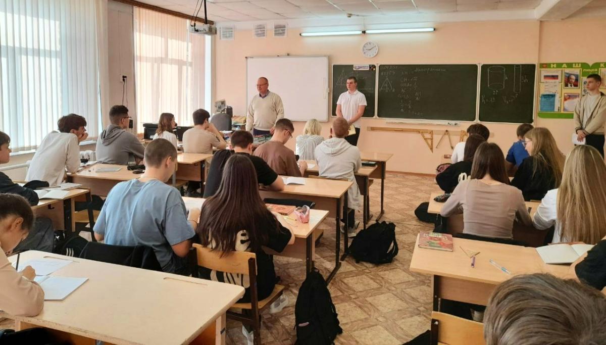 Профориентационная работа в МОУ Лицей г. Балашова и  МОУ СОШ с. Родничок им. В.П. Сергеева Балашовского района