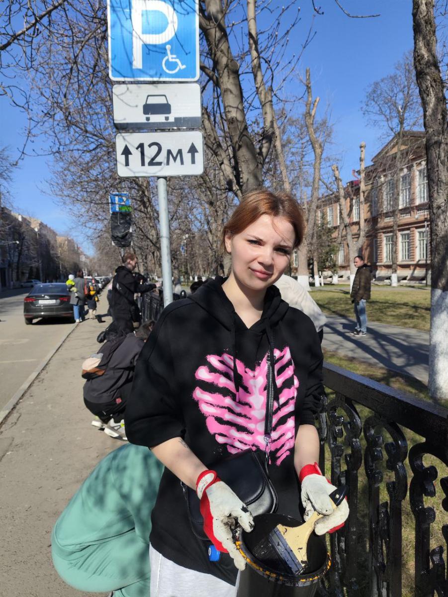 Участие в субботнике Фото 5