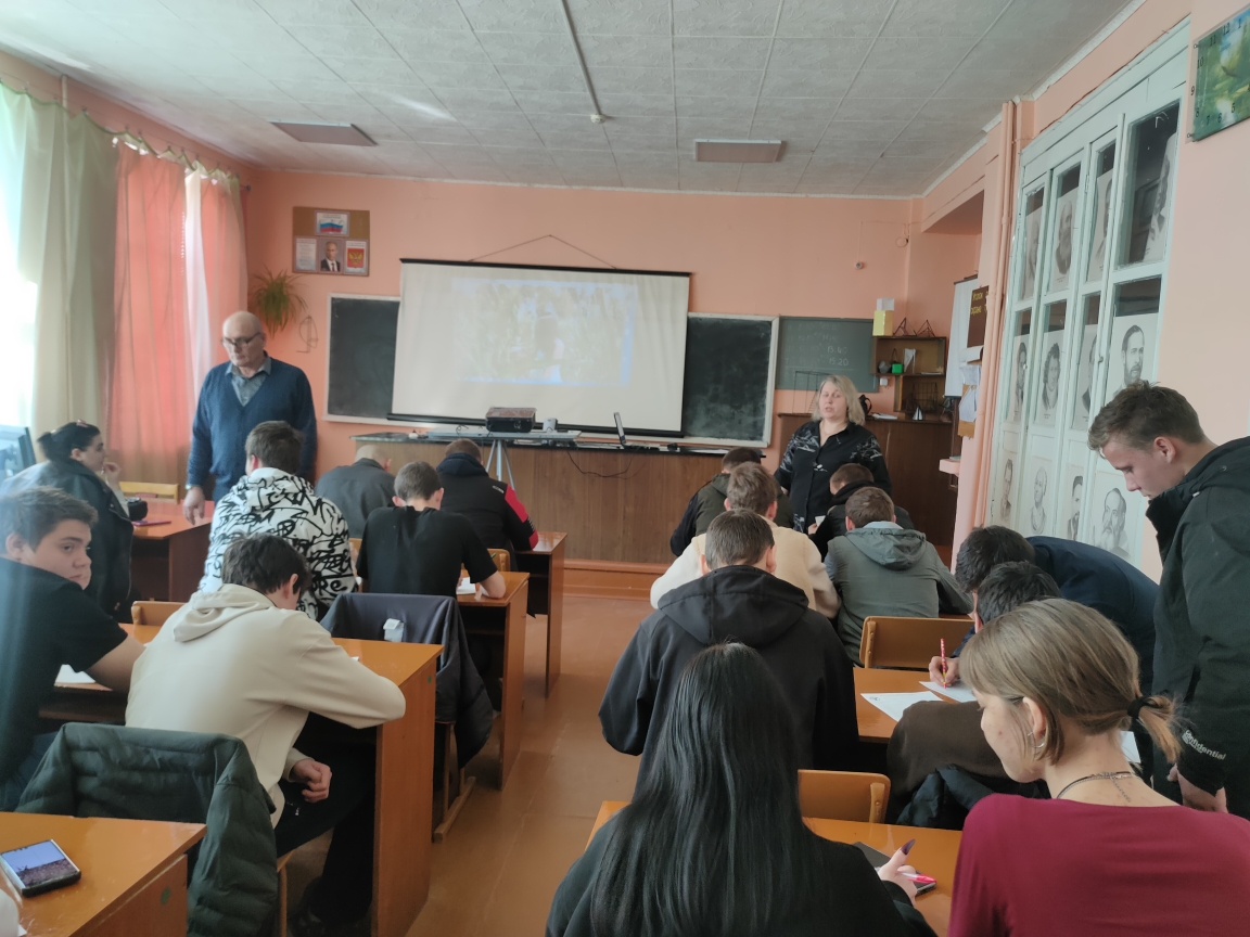 Профориентационная работы в ГАПОУ СО "Петровский аграрно-технологический техникум" Фото 4