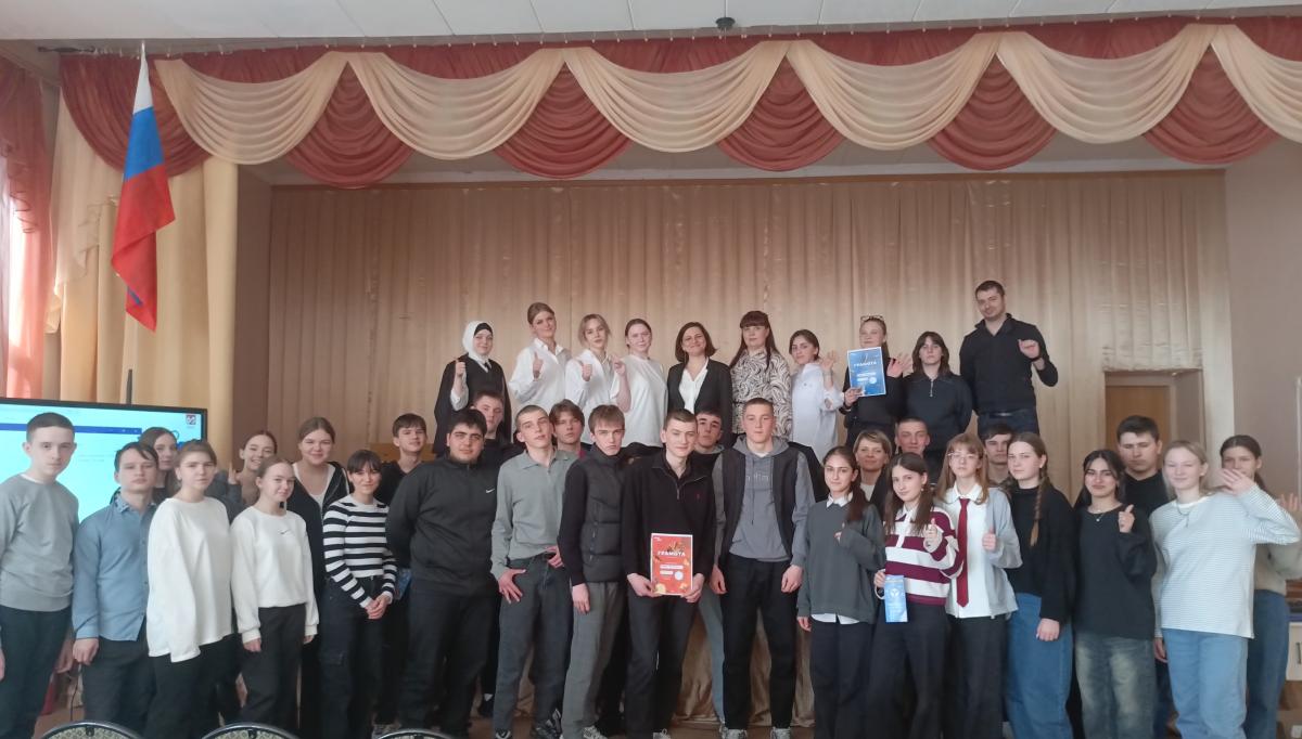 Встреча учащихся школ Новобурасского района с представителями Института биотехнологии