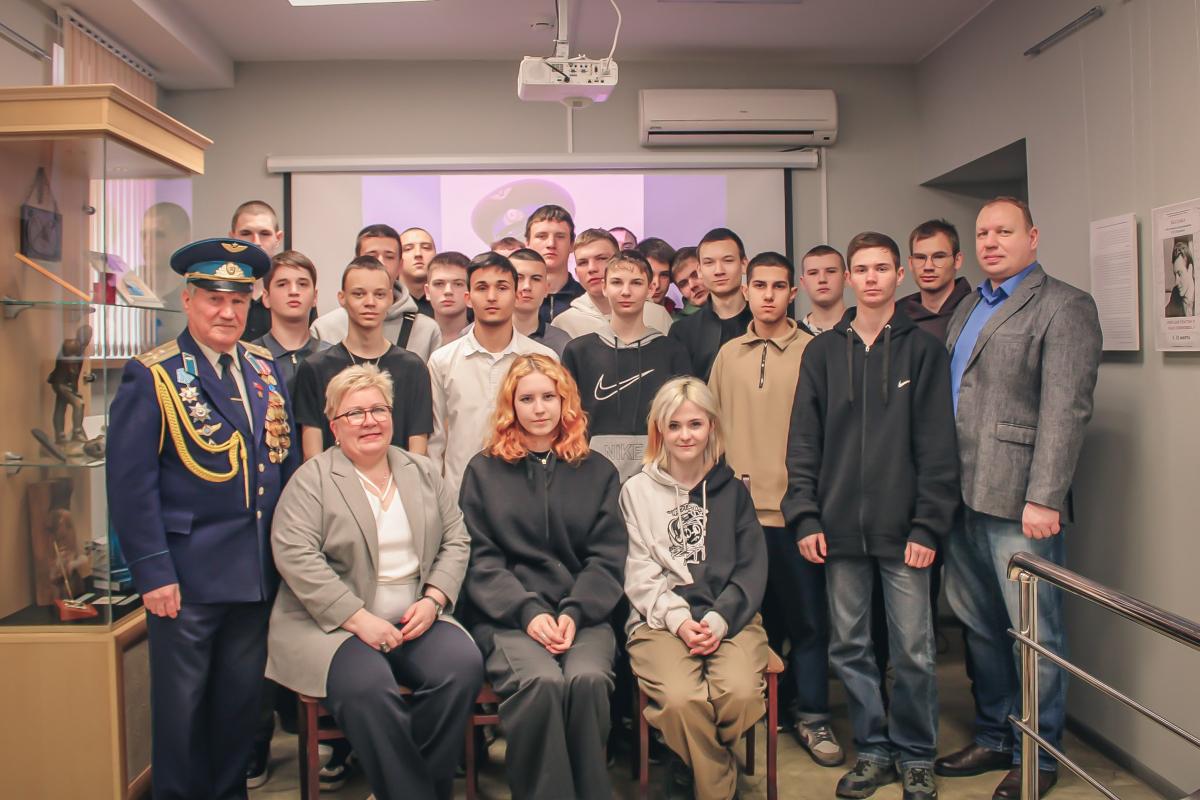 Мероприятие из цикла «О героях былых времен» в государственном музее К. А. Федина, приуроченное ко Дню космонавтики
