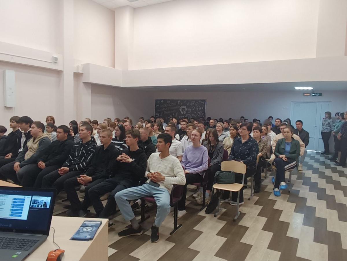 Профориентационная работа кафедры "Иностранные языки и культура речи" Фото 1