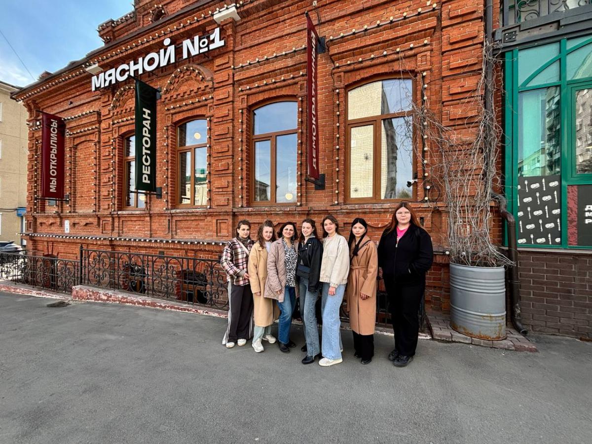 Студенты и преподаватели кафедры Технологии продуктов питания посетили ресторан 