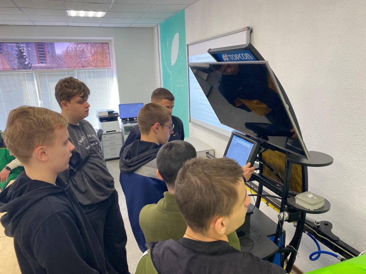 Мастер-класс «Использование системы точного земледелия «TOPCON» Фото 2