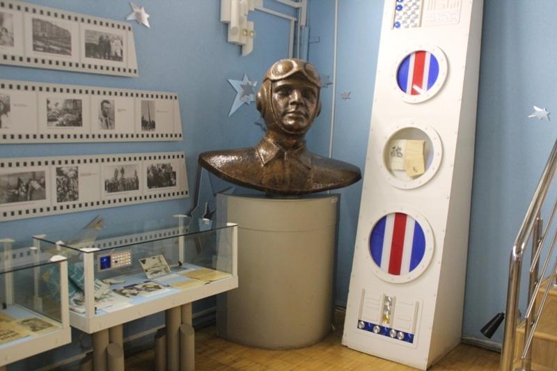 День космонавтики в музее краеведения Фото 1