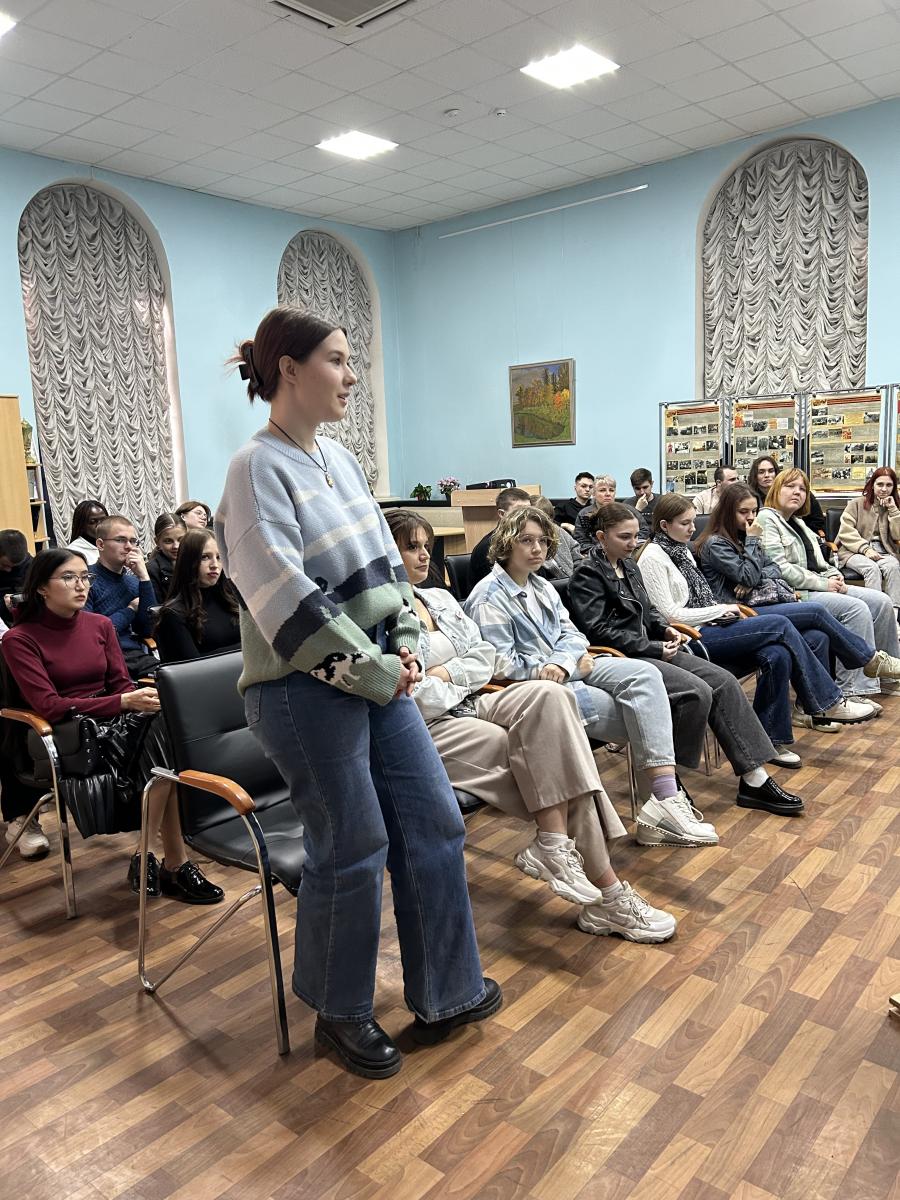 Студенты приняли участие в Открытом диалоге Фото 6