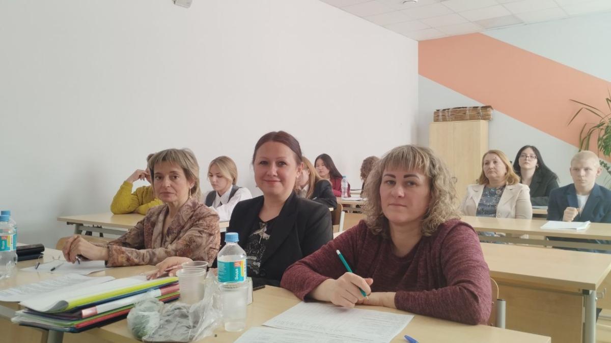 XVII муниципальная научно-практическая конференция школьников «Первые ступени» Фото 2