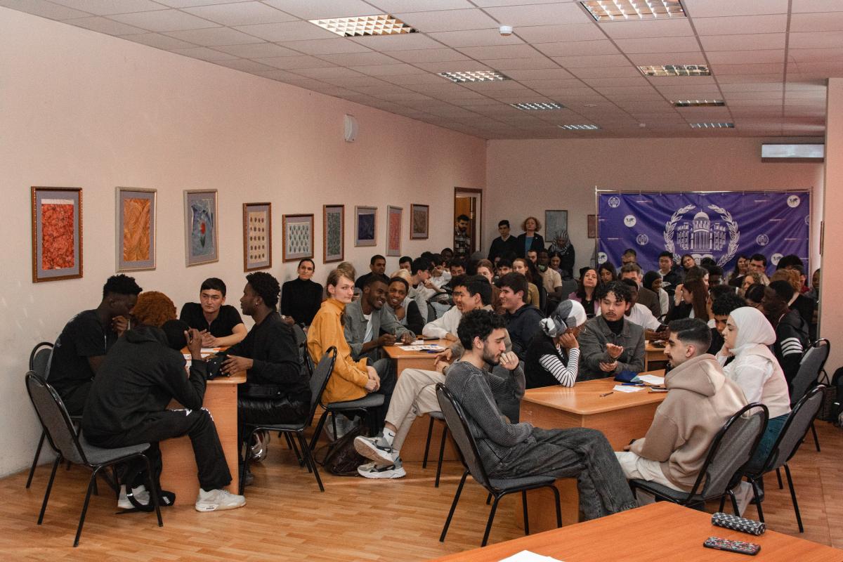 Иностранные слушатели и сотрудники ИМС приняли участие в фестивале РКИ Фото 2