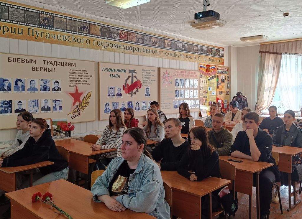 Час истории «Без срока давности»,  посвященный Дню единых действий в память о геноциде Фото 1
