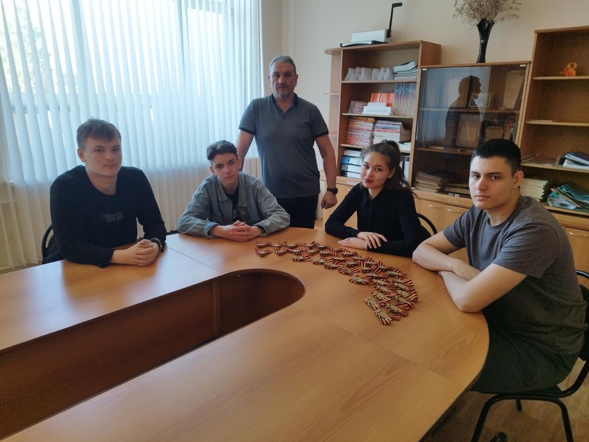 В рамках Деловой программы и к 80-летию Великой Победы Краснокутском филиале прошёл мастер-класс! Фото 6