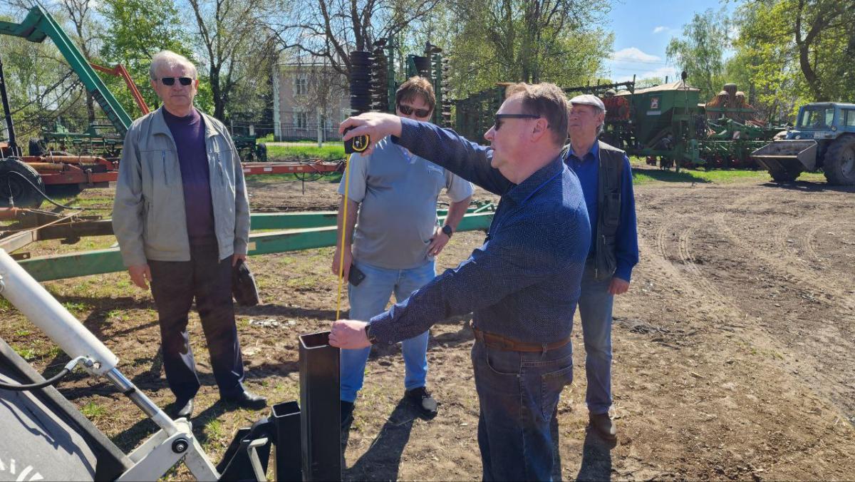 Рабочий визит сотрудников кафедры "Техническое обеспечение АПК" в УНПО "Муммовское" Фото 9