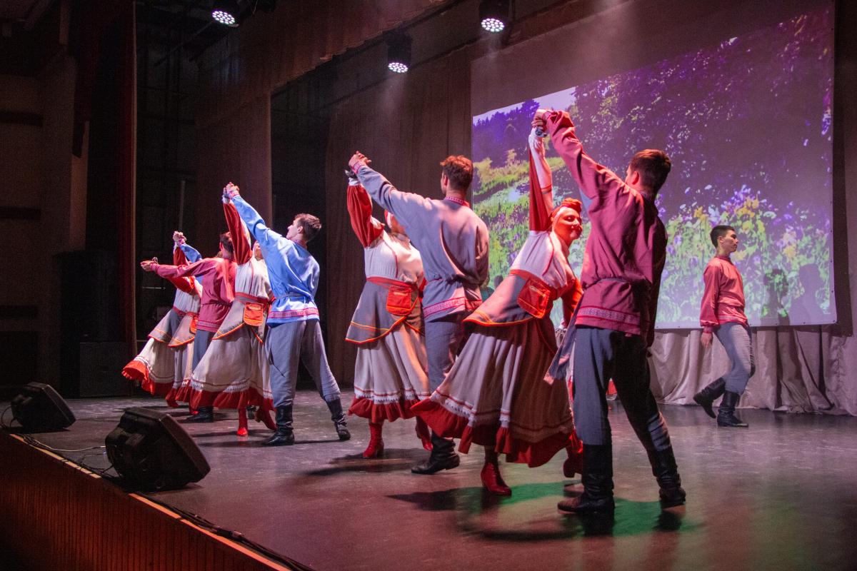 Состоялся праздничный концерт ко Дню Великой Победы Фото 2