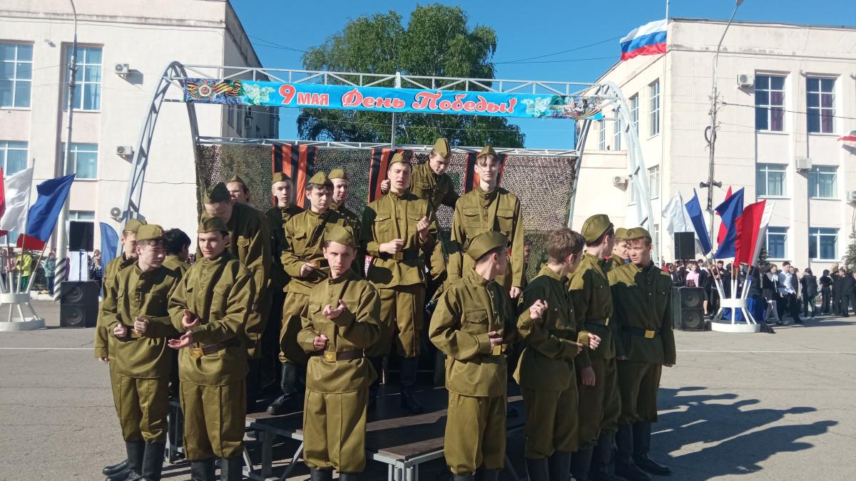 Праздничный концерт к Дню Победы
