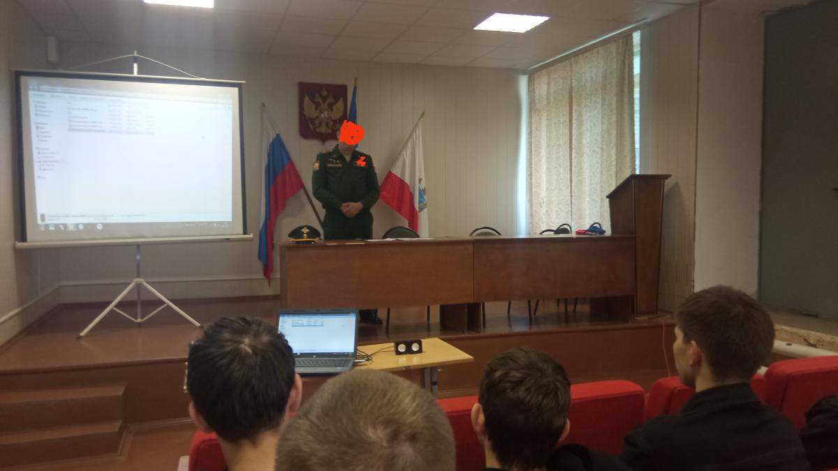 Профориентационное мероприятие с представителями военного высшего училища в техникуме Фото 1