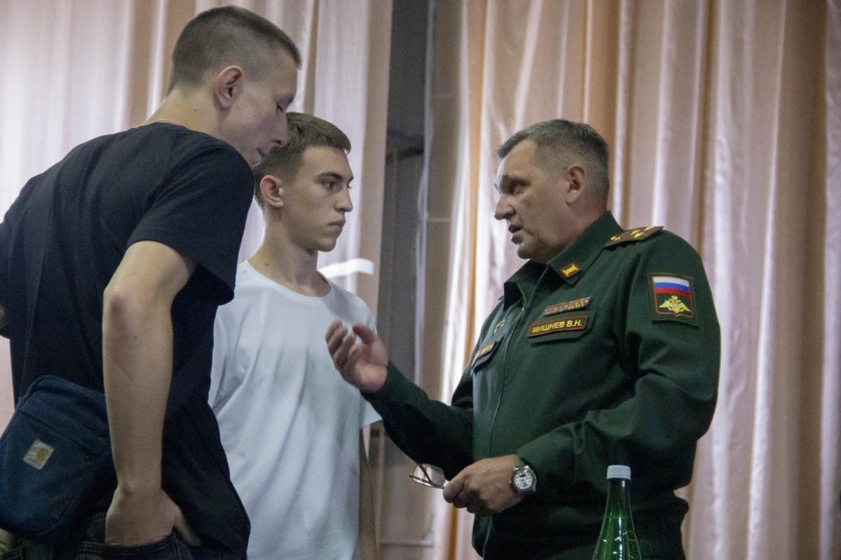 В Вавиловском университете прошло собрание с первокурсниками по поступлению в ВУЦ Фото 9