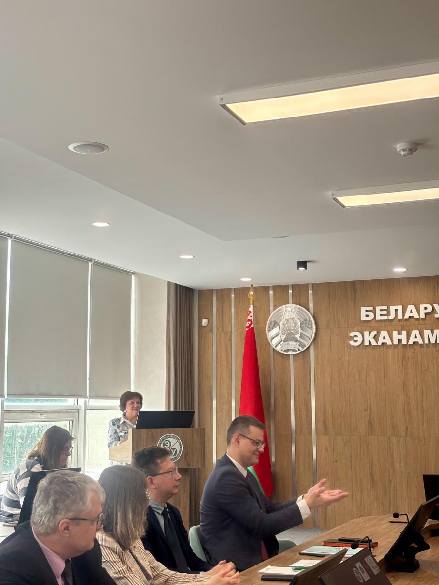 Вавиловцы - участники форума «Молодёжь - стратегический ресурс нации» Фото 2