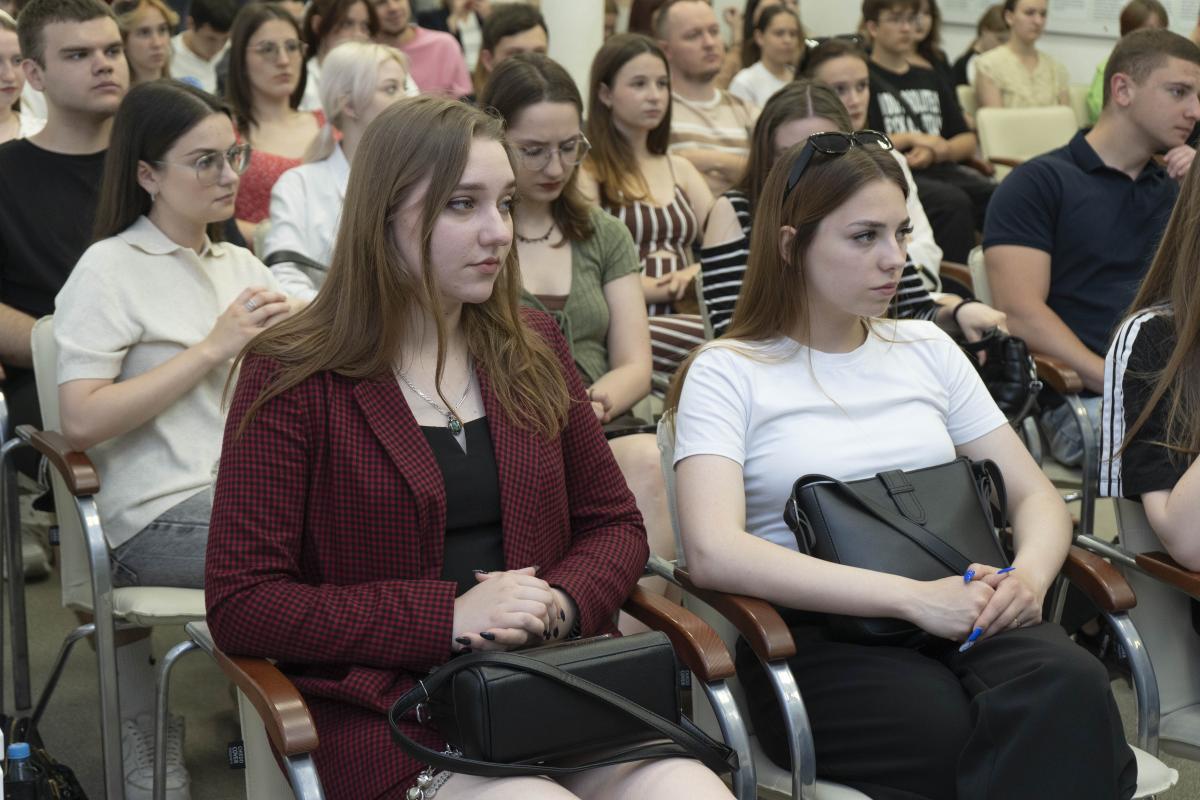 Вавиловцы узнали об эко-волонтерстве Фото 2