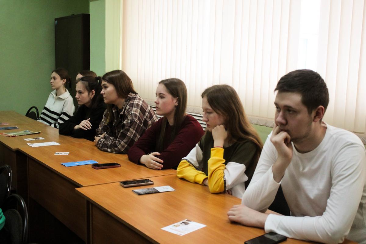 СОБРАНИЕ С ВЫПУСКНИКАМИ ПО ВОПРОСАМ ТРУДОУСТРОЙСТВА Фото 10