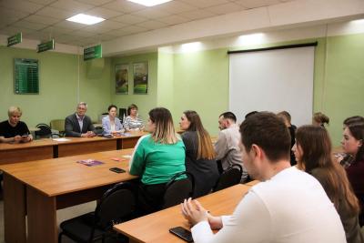 СОБРАНИЕ С ВЫПУСКНИКАМИ ПО ВОПРОСАМ ТРУДОУСТРОЙСТВА