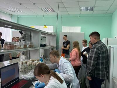 Экскурсия с обучающимися БТМ с/x
