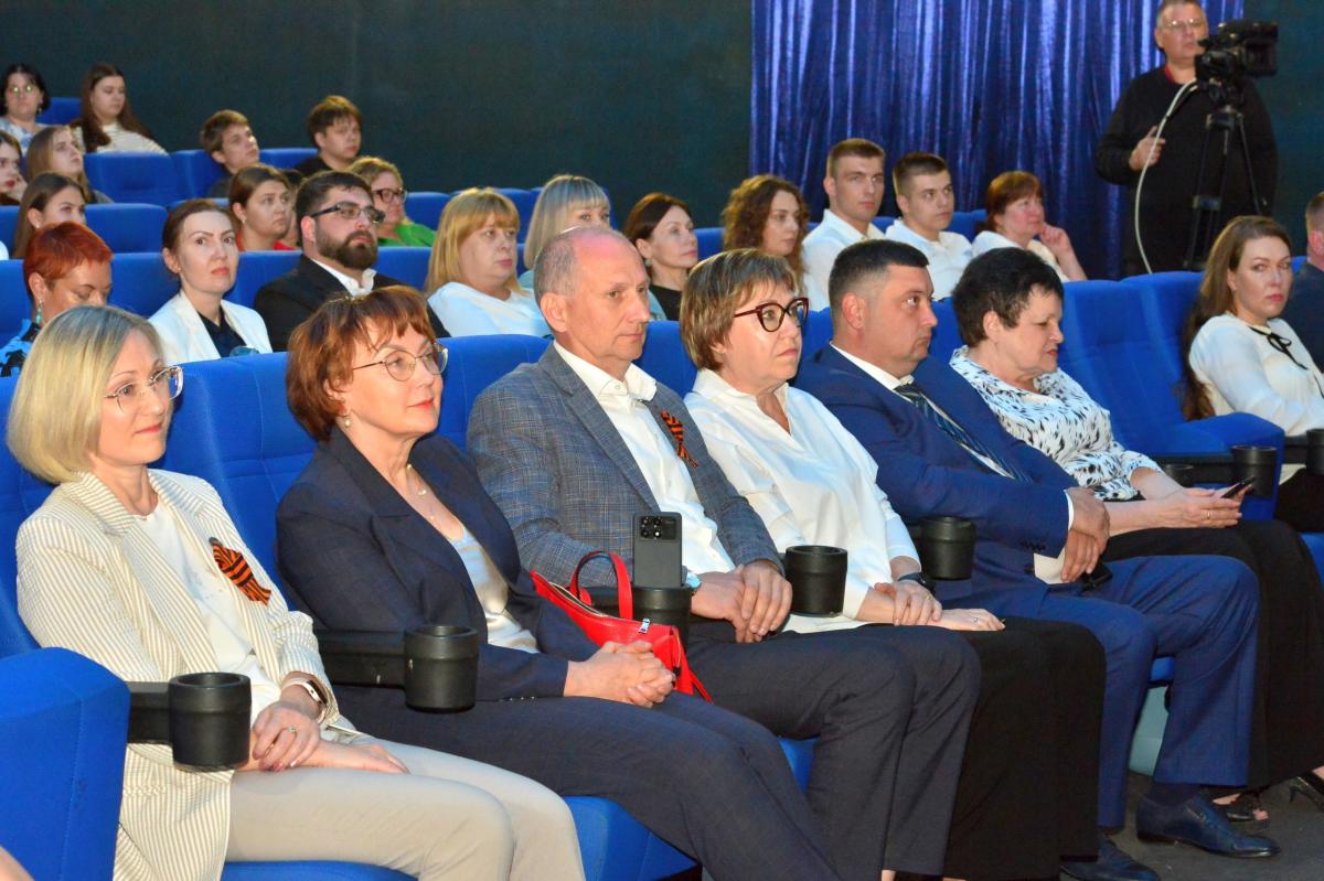 Торжественное мероприятие, посвященное завершению межрегионального этапа проекта АНО «Донор Волга» «Донорство крови как стиль жизни» Фото 2 Торжественное мероприятие, посвященное завершению межрегионального этапа проекта АНО «Донор Волга» «Донорство крови как стиль жизни» Фото 2