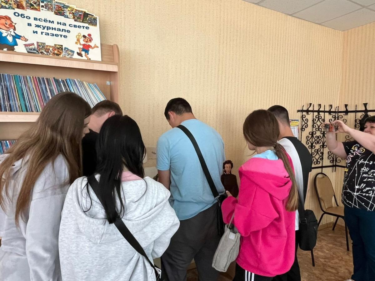 В День рождения А. С. Пушкина в детской библиотеке города прошёл Пушкинский день Фото 2