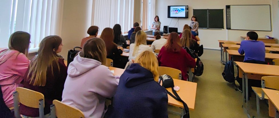 Интерактивный час: «Саратов молодежный», посвященный Дню молодежи России Фото 3