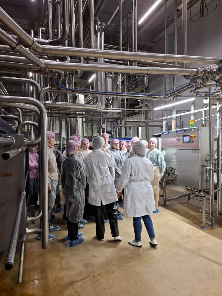 Популяризация специальности 19.02.12 Технология продуктов питания животного происхождения, направленность «Производство молочной продукции» Фото 3 Популяризация специальности 19.02.12 Технология продуктов питания животного происхождения, направленность «Производство молочной продукции» Фото 3