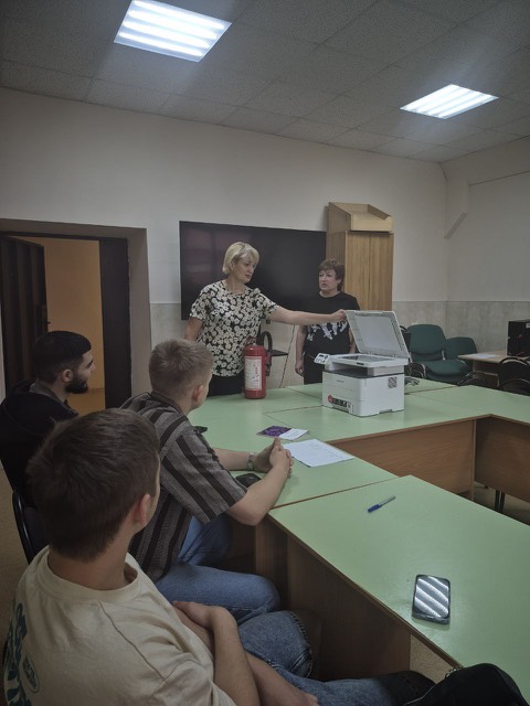 Ознакомительная практика у магистров 1 курса Фото 1