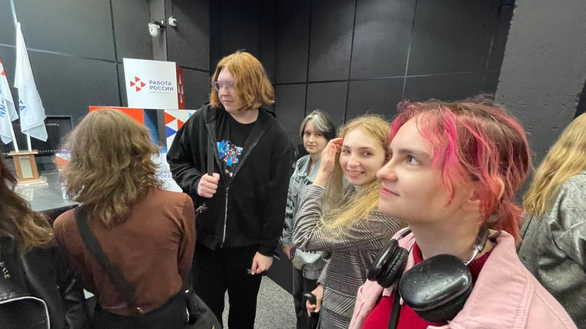 Посещение ярмарки трудоустройства Фото 1