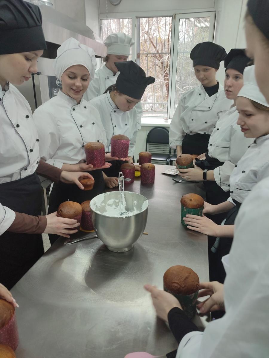 Популяризация специальности 19.02.11 Технология продуктов питания растительного сырья «Технология хлеба, хлебобулочных, макаронных и кондитерских изделий» Фото 5 Популяризация специальности 19.02.11 Технология продуктов питания растительного сырья «Технология хлеба, хлебобулочных, макаронных и кондитерских изделий» Фото 5