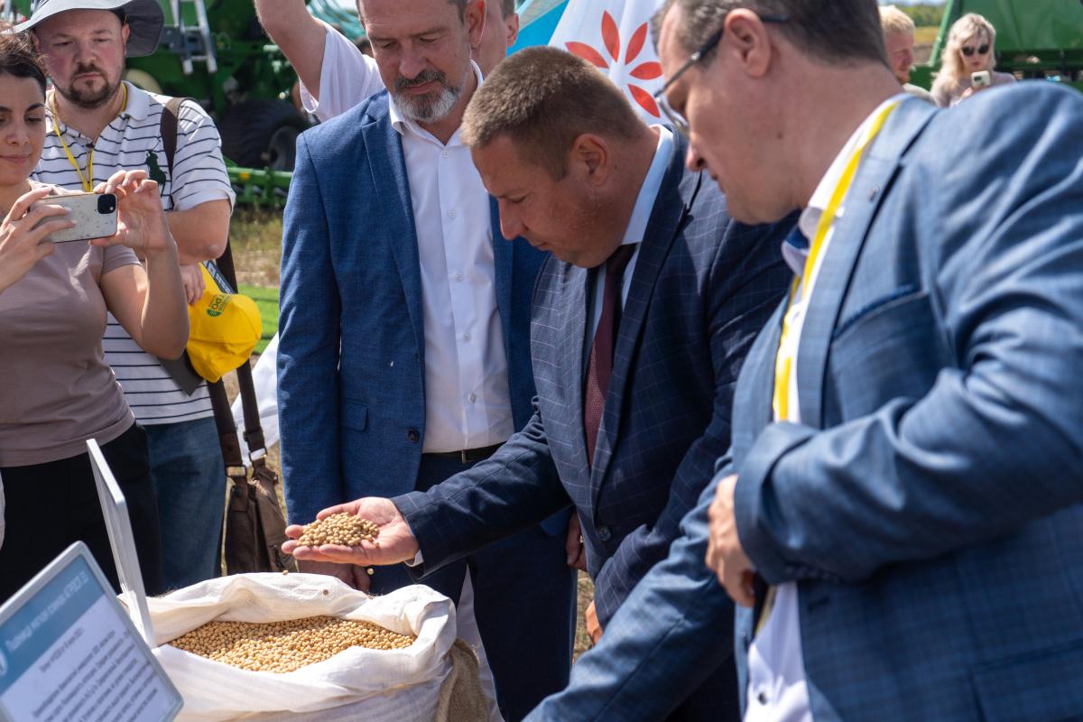«Саратов-Агро. День Поля. 2025»: Вавиловский университет представил разработки ученых Фото 6