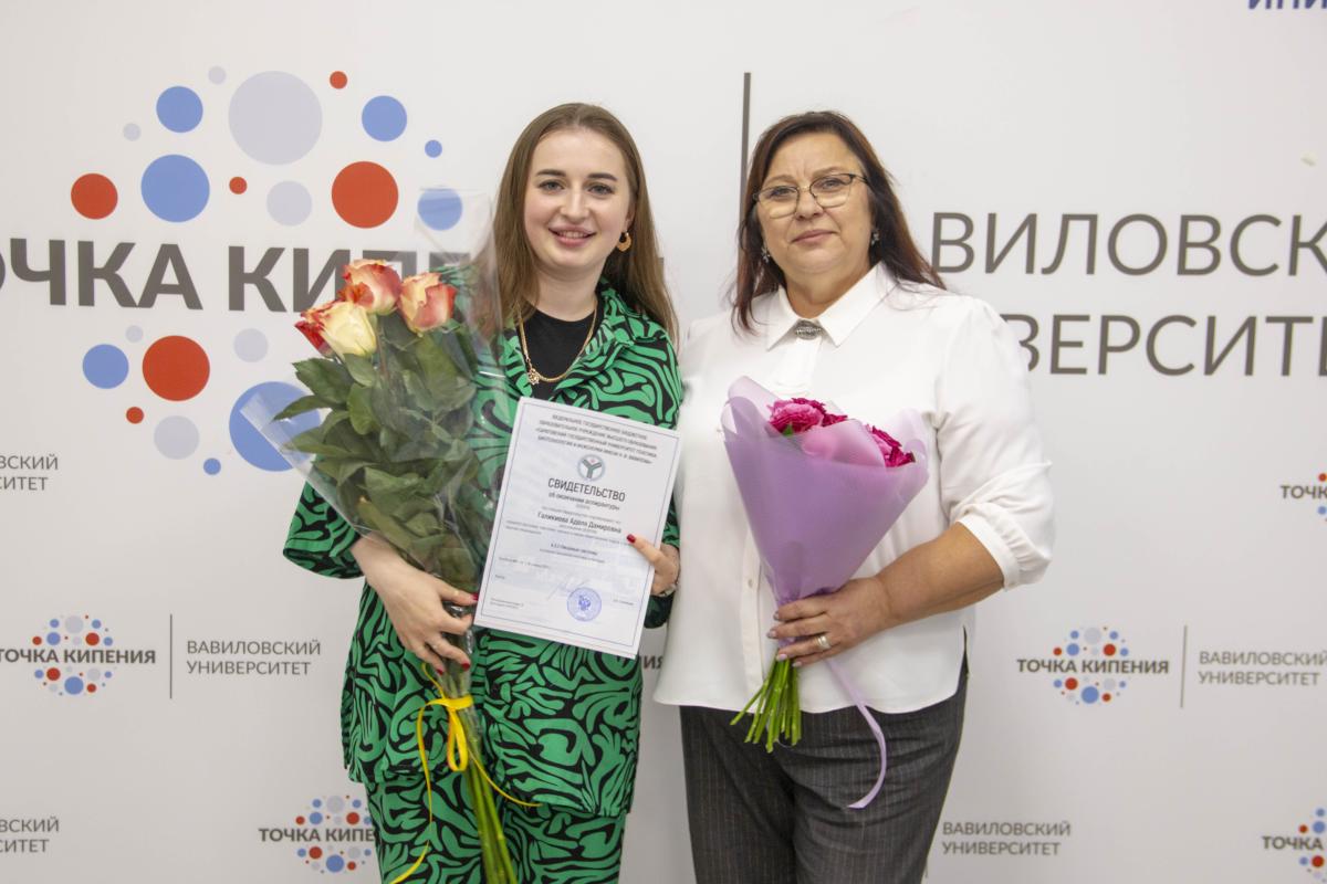Выпускникам вручены дипломы и свидетельства об окончании аспирантуры Фото 17