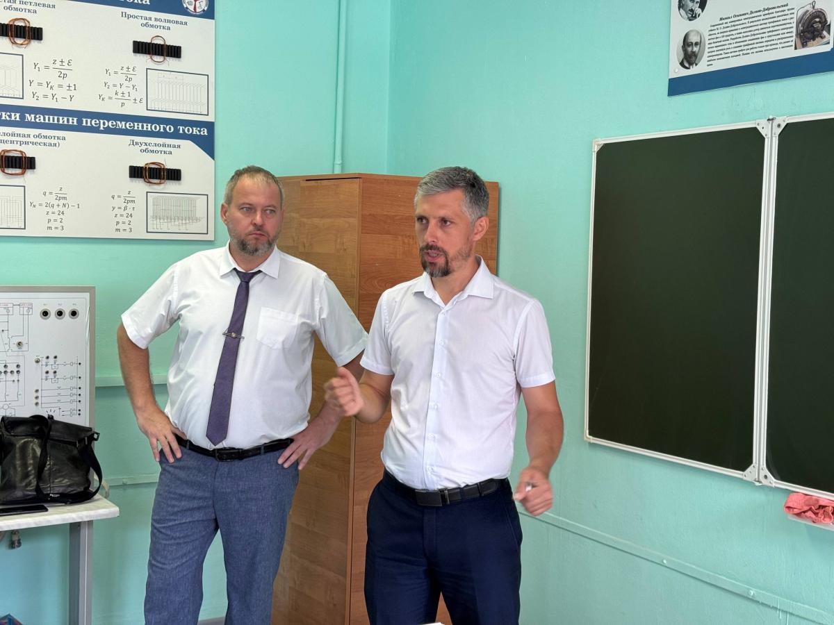 Образовательный трек группы Б-АИ-103 «ОБЛКОММУНЭНЕРГО» для первокурсников 2025 года Фото 2