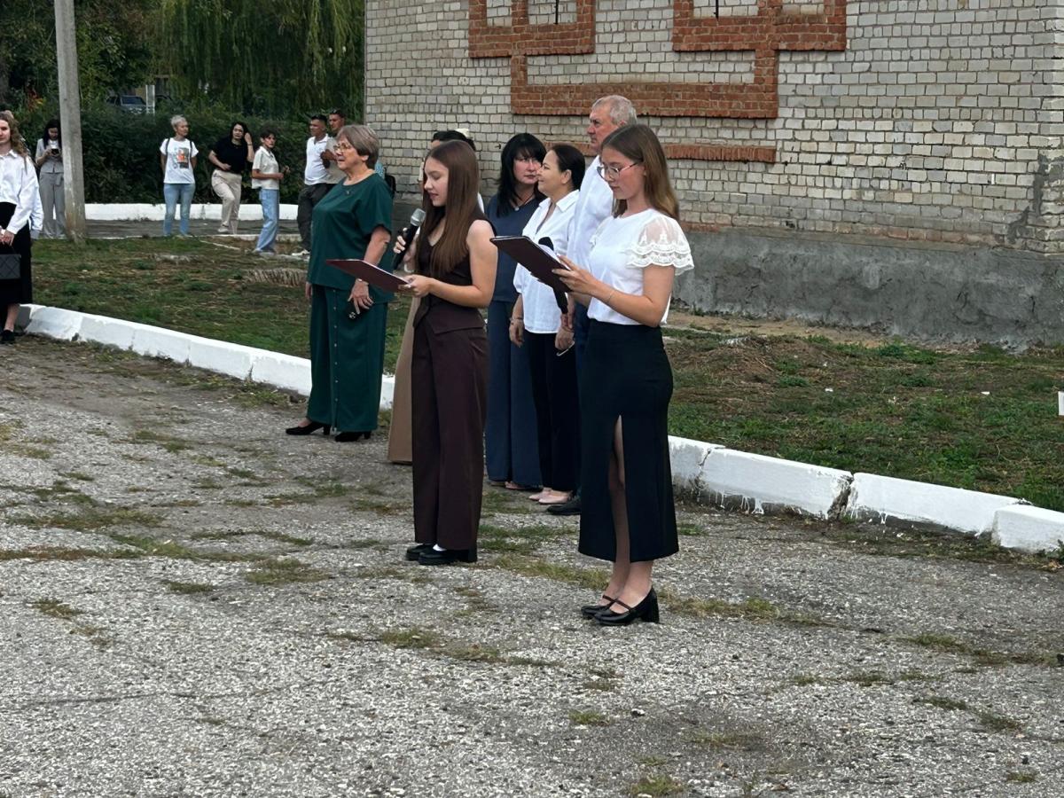 Линейка посвященная началу учебного года Фото 5
