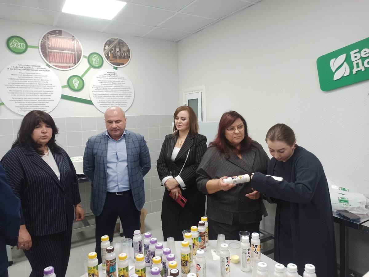 В Вавиловском университете открыт инновационный центр биотехнологии молока и молочных продуктов Фото 10
