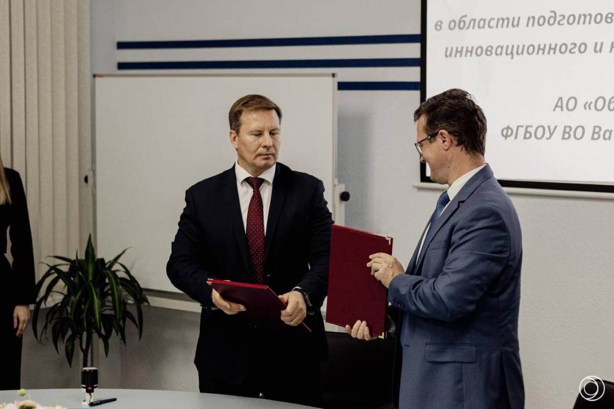 Институт инженерии и робототехники открывает новую эру в подготовке инженеров: торжественное открытие лаборатории проектирования электротехнических систем при поддержке АО «Облкоммунэнерго»