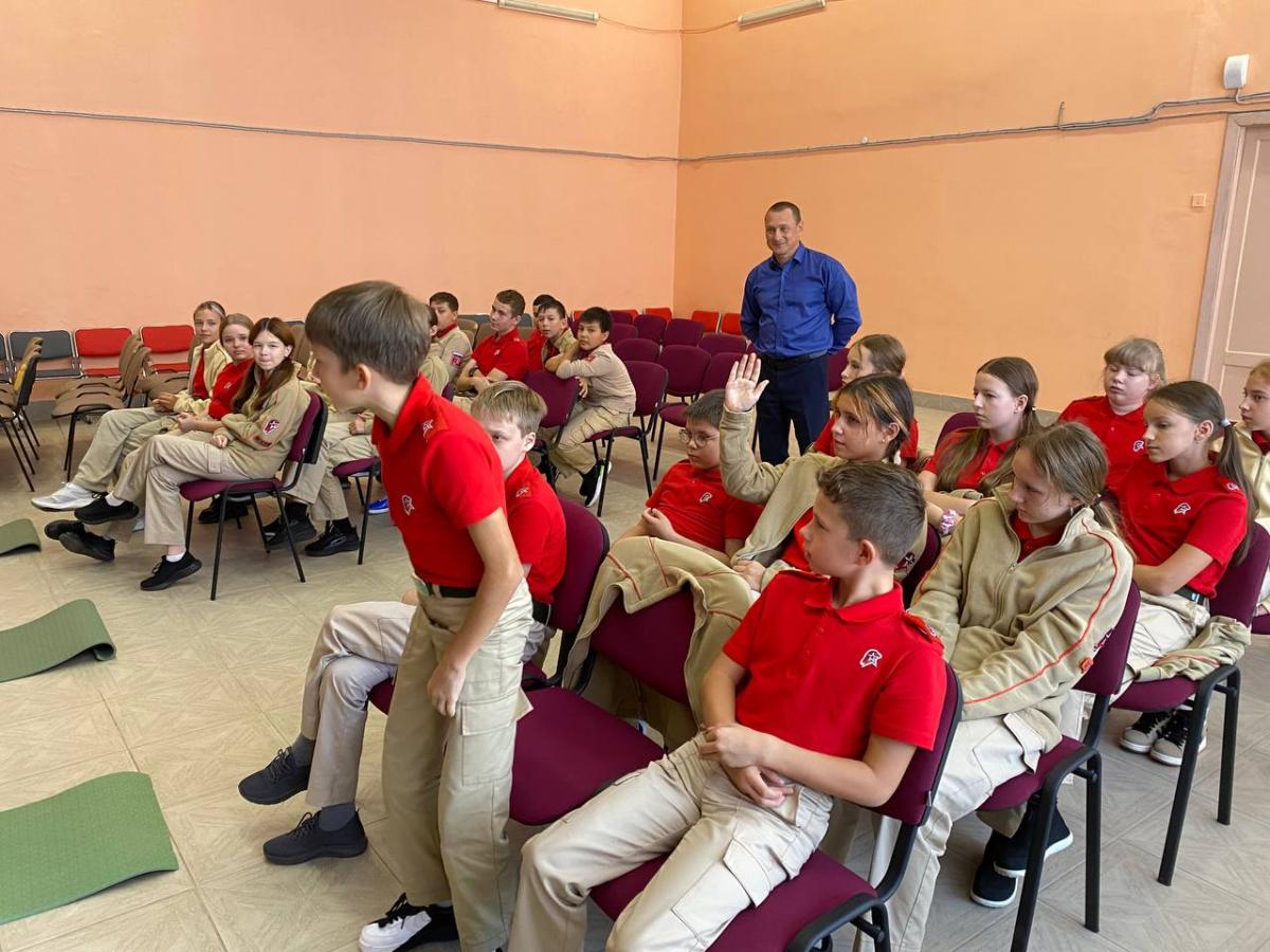 Преподаватели и обучающиеся университета – участники проекта «Единый урок первой помощи 2025» Фото 4