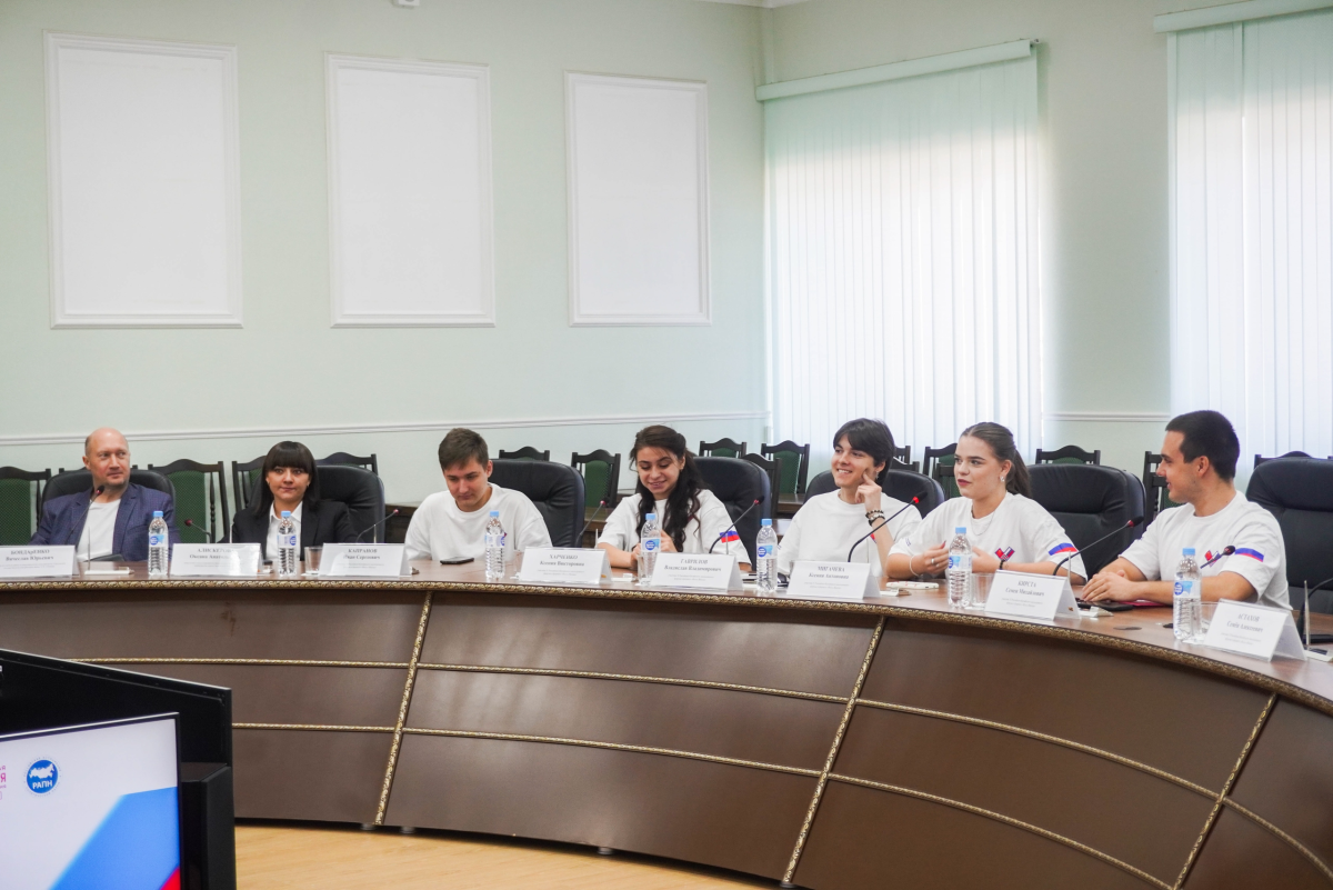 Представители вуза приняли участие в обсуждении итогов форума «Волга-Янцзы» Фото 3
