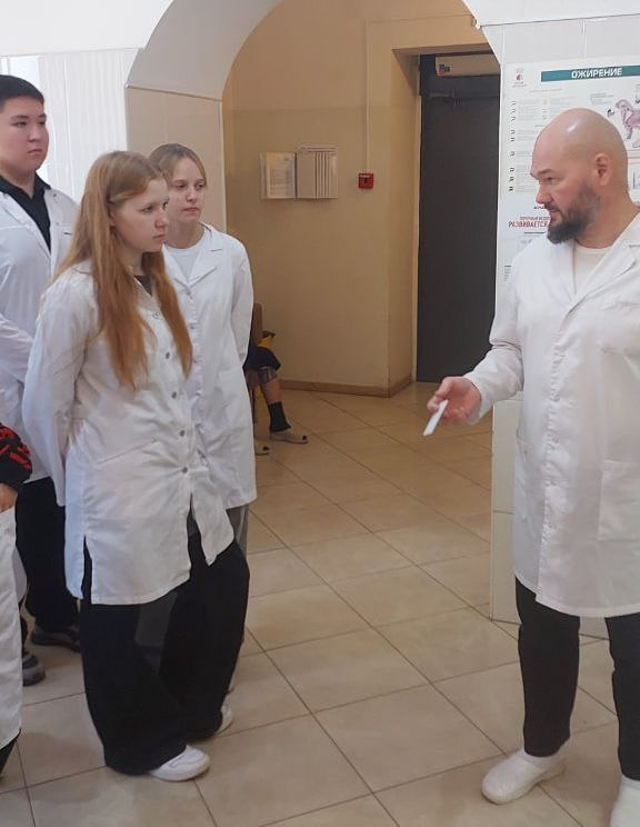 Посещение ветеринарного госпиталя Вавиловского университета Фото 2
