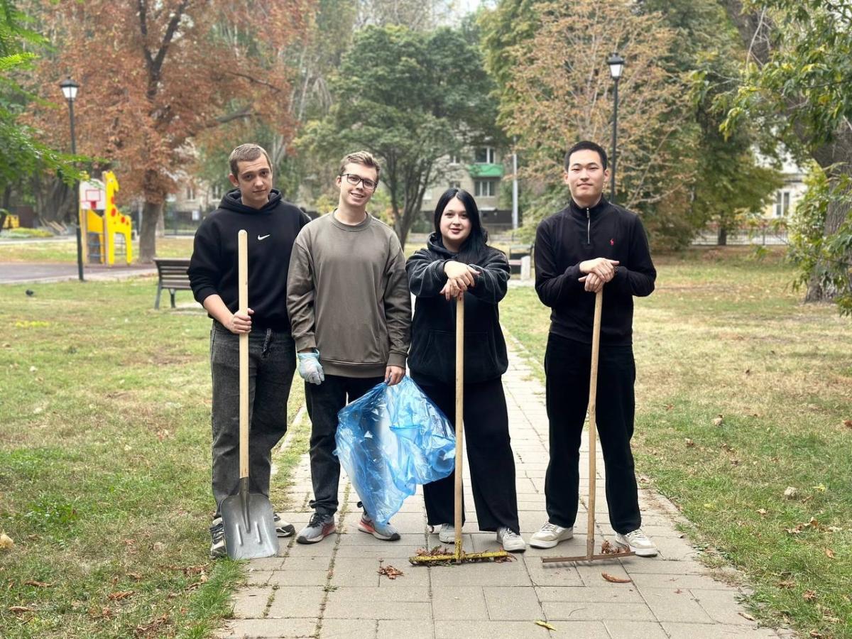 Общеобластной субботник Фото 1