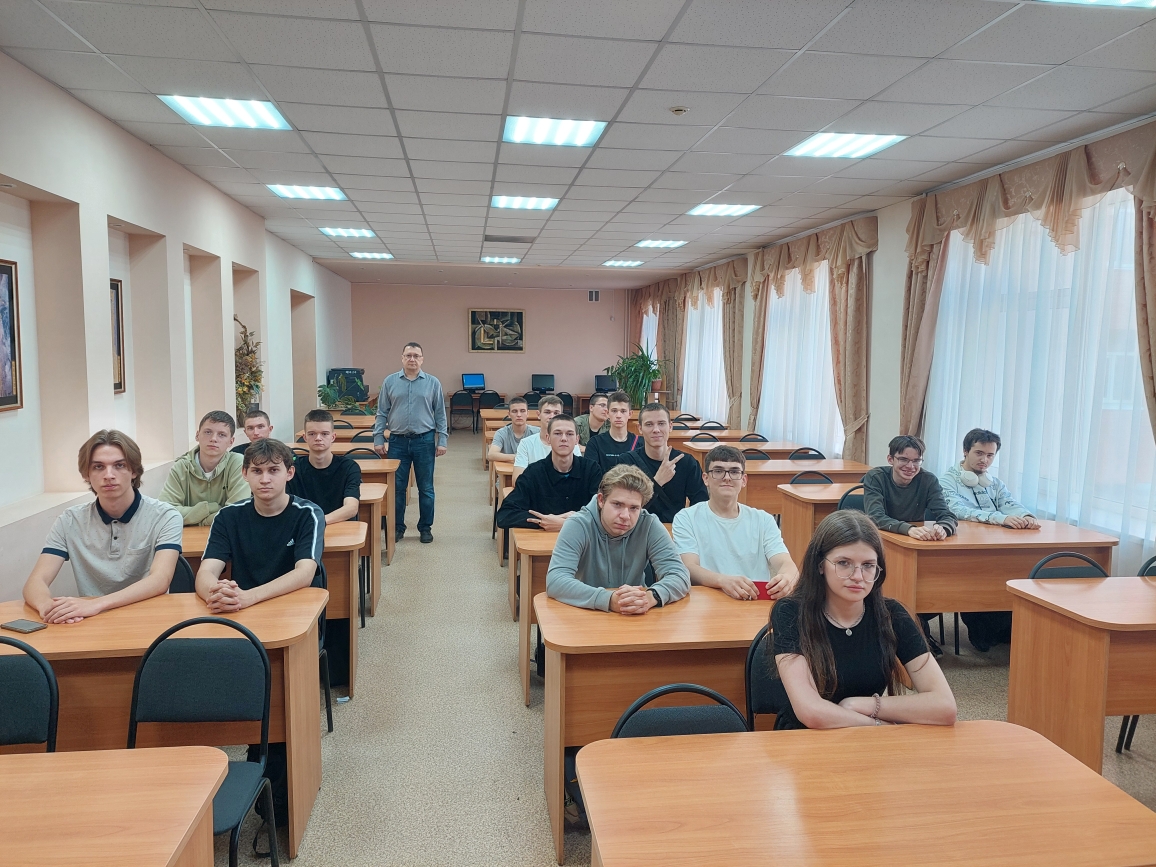 Уроки информационной грамотности в библиотеке. Фото 1