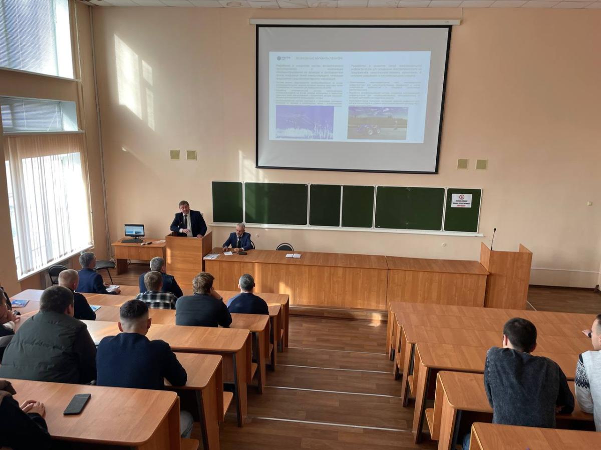ПАО «Россети Волга» определило перспективные темы для выпускных квалификационных работ  студентов кафедры Фото 6