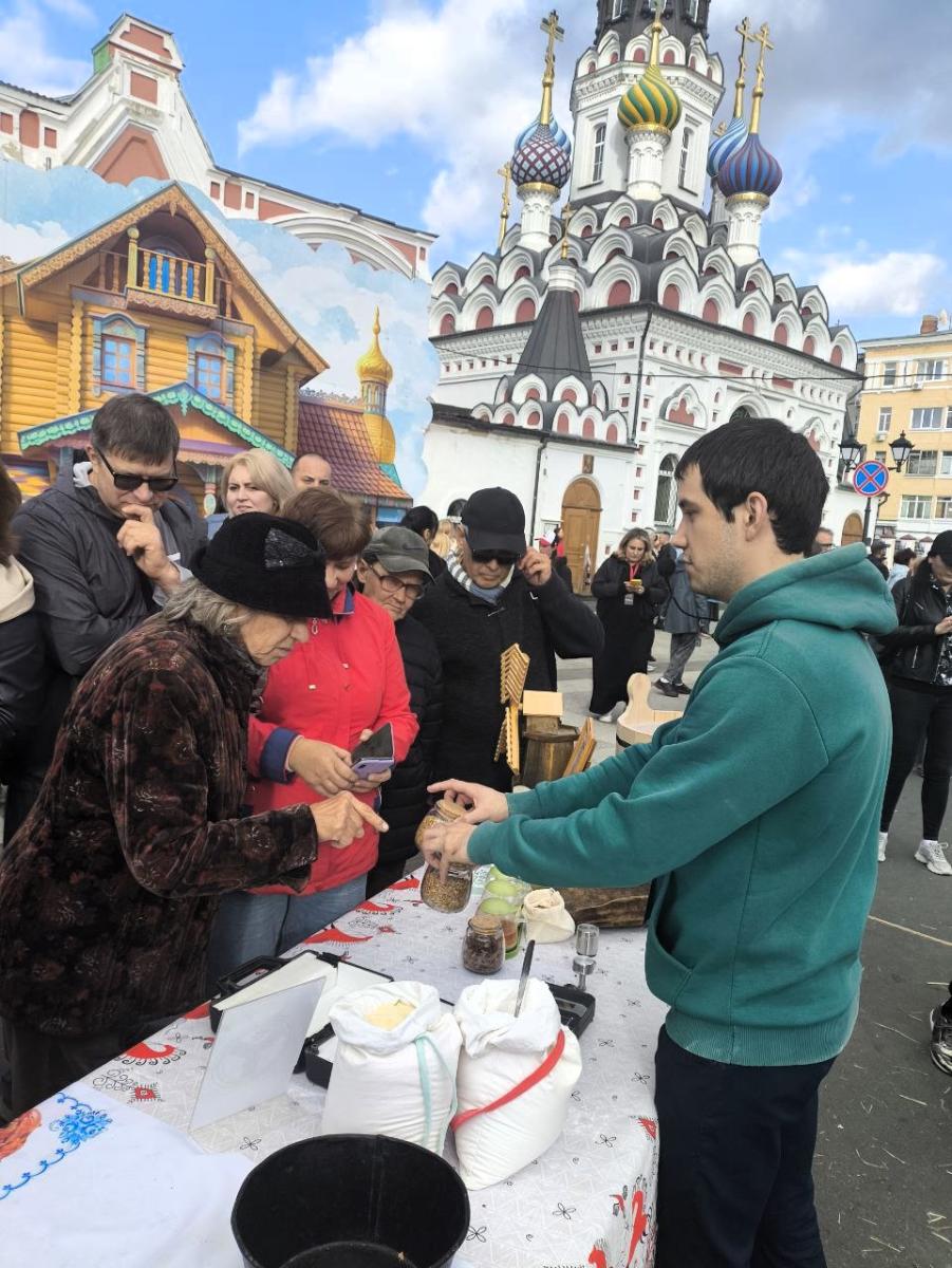 Выставочную экспозицию музея «Саратовский калач» посетили более тысячи саратовцев и гостей города Фото 2