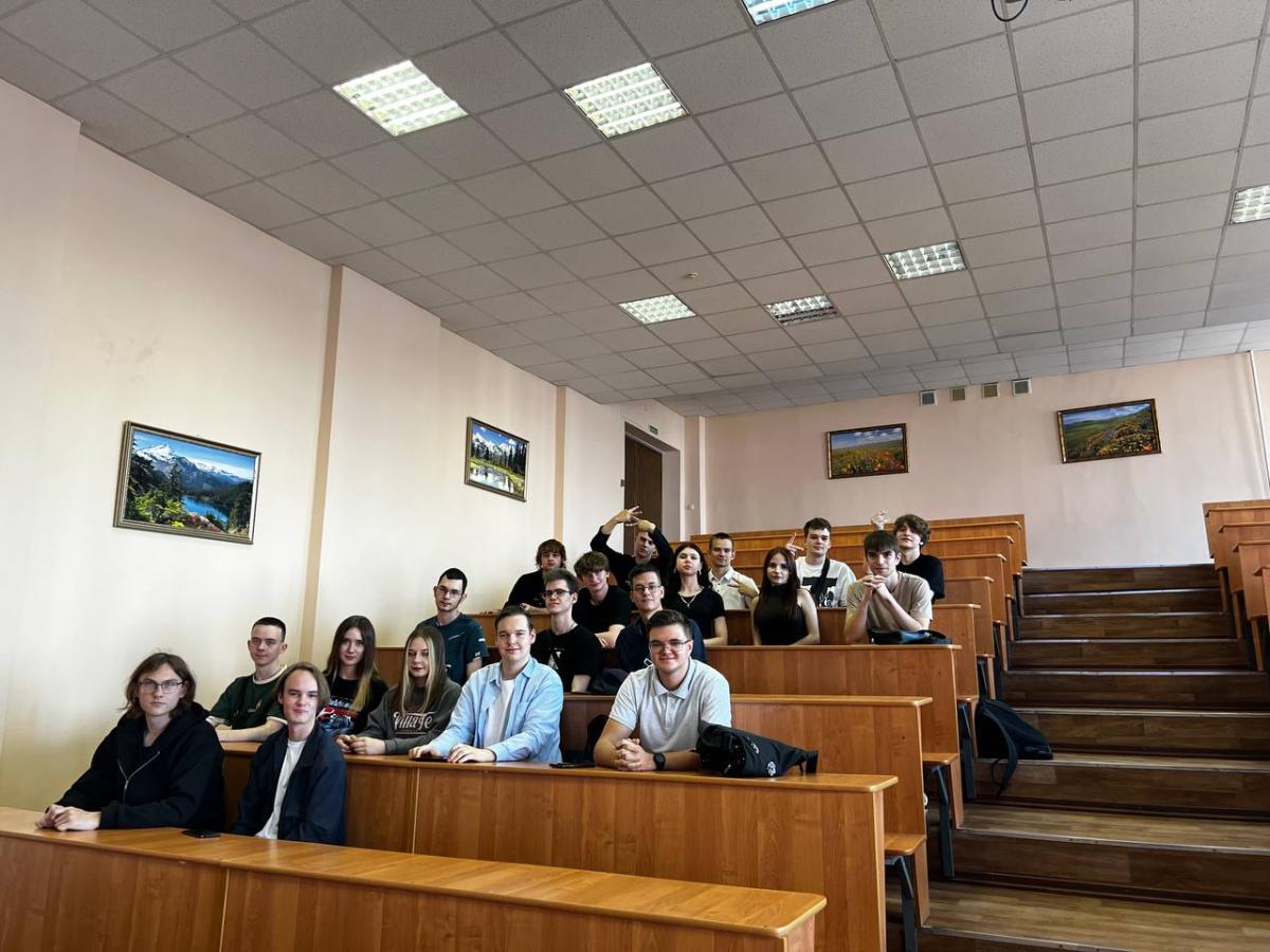 Кураторский час с представителями АНО Центр социальных проектов «ДОНОР ВОЛГА» Фото 2
