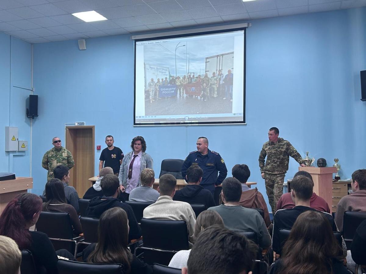 Встреча с военно-патриотическим клубом «Витязь» Фото 8