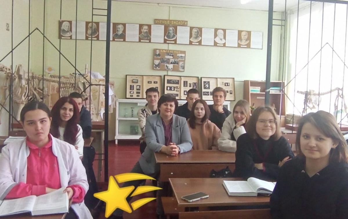Старт новой недели: линейка и «Разговоры о важном». Фото 3
